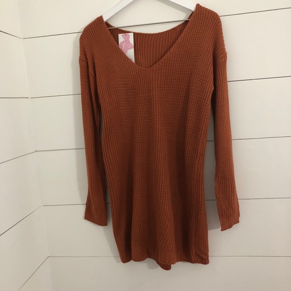 Sweaters - NWT Women's Oversized Knit V-Neck Sweater